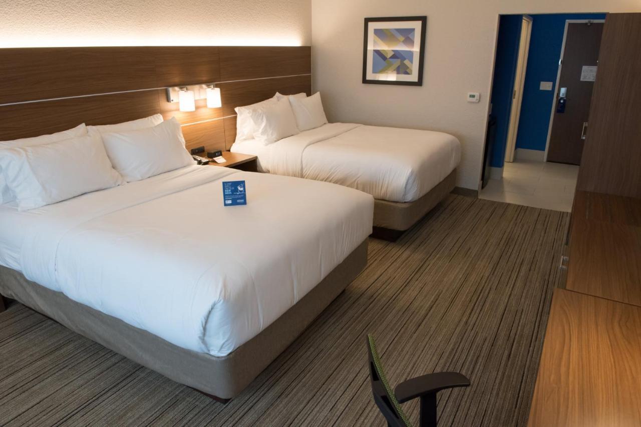 Holiday Inn Express Hotel & Suites Goshen By Ihg Ngoại thất bức ảnh