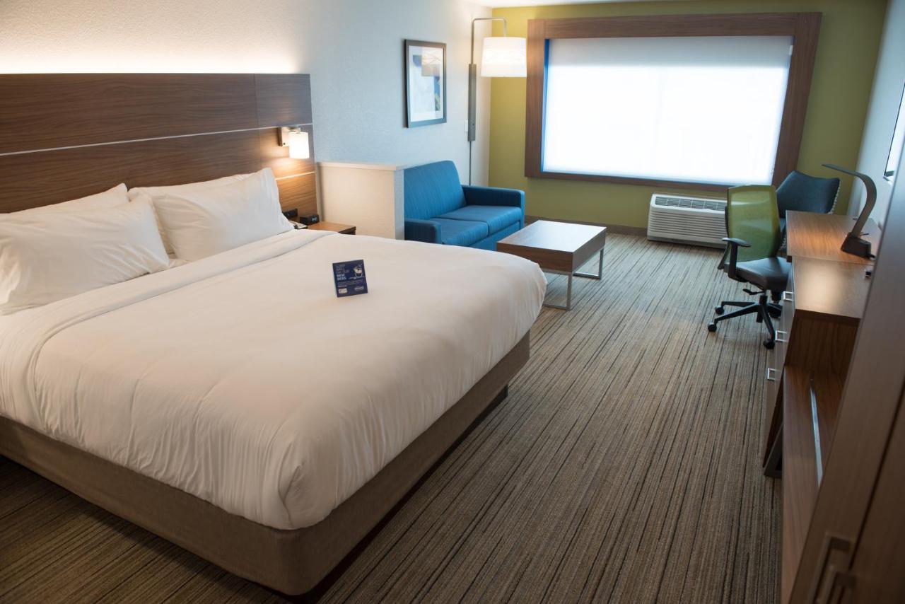 Holiday Inn Express Hotel & Suites Goshen By Ihg Ngoại thất bức ảnh
