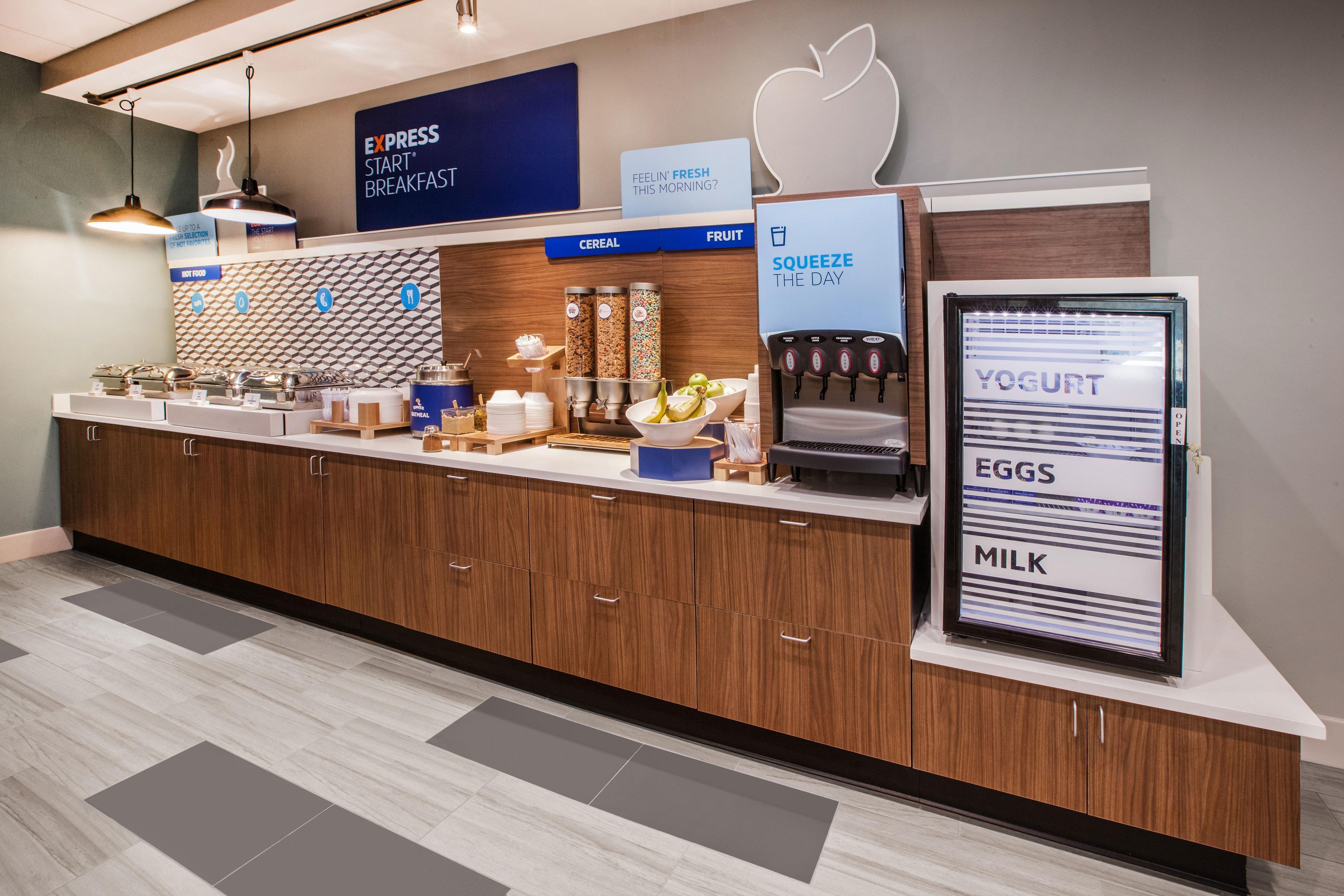 Holiday Inn Express Hotel & Suites Goshen By Ihg Ngoại thất bức ảnh