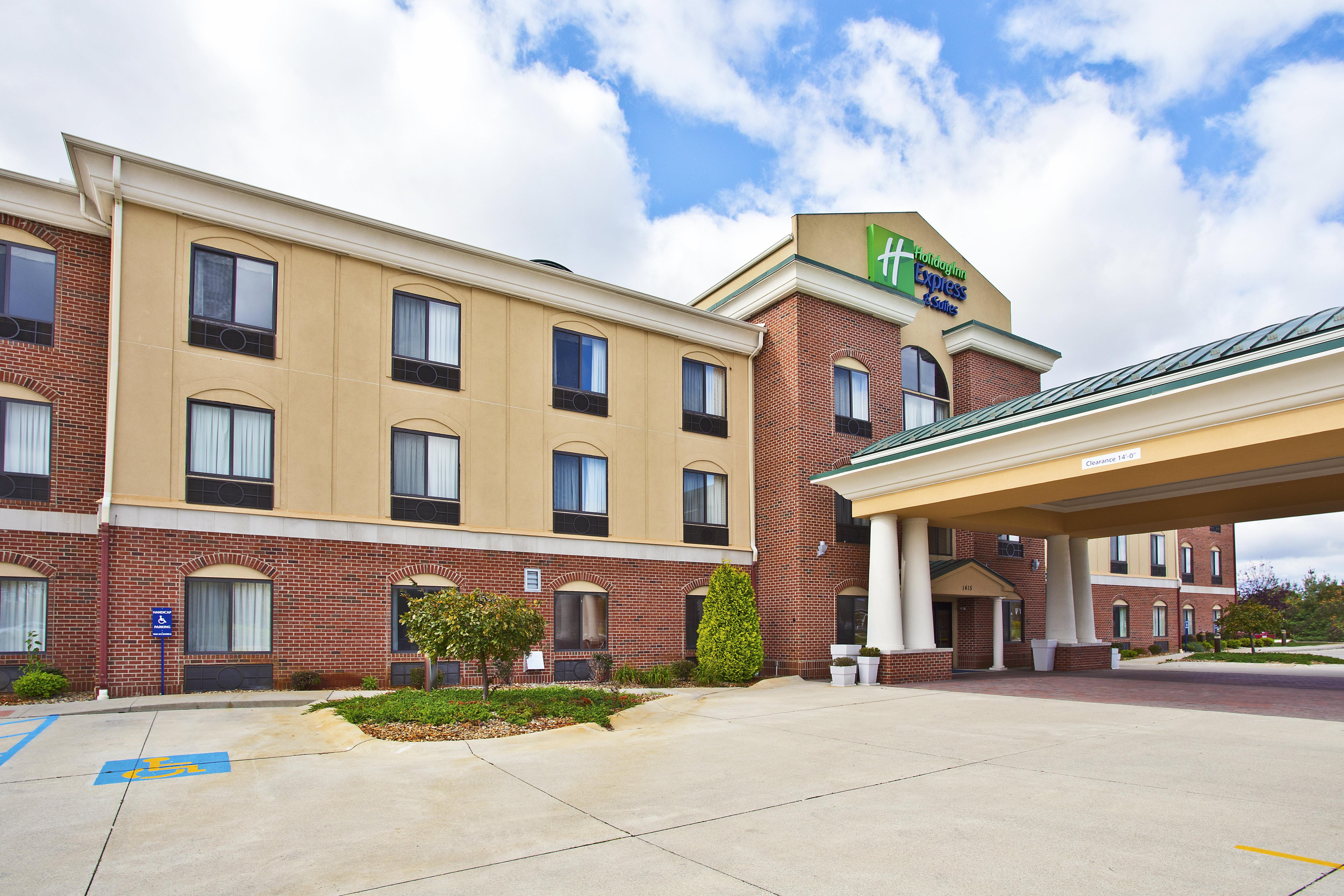 Holiday Inn Express Hotel & Suites Goshen By Ihg Ngoại thất bức ảnh